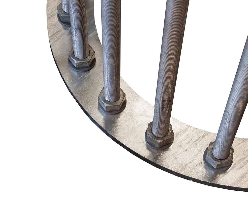  Plaques de base pour cages d'ancrage avec trous.